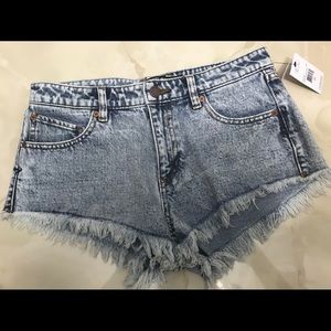 NWT Volcom brand cut off jean shorts
